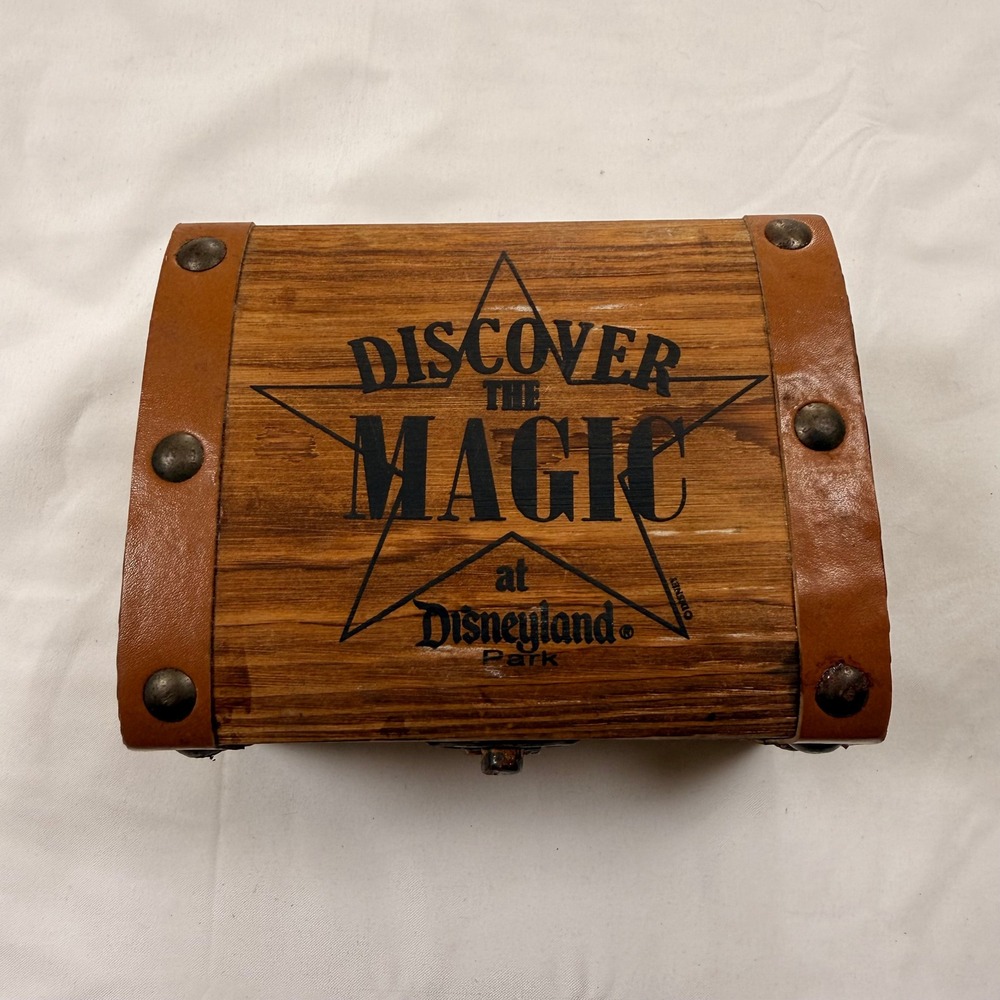 Disney Disneyland Park Discover the Magic Wooden Treasure Chest Souvenir Box‎